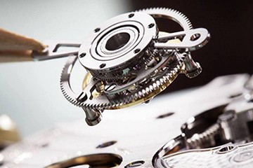 北京劳力士不动了维修多少钱